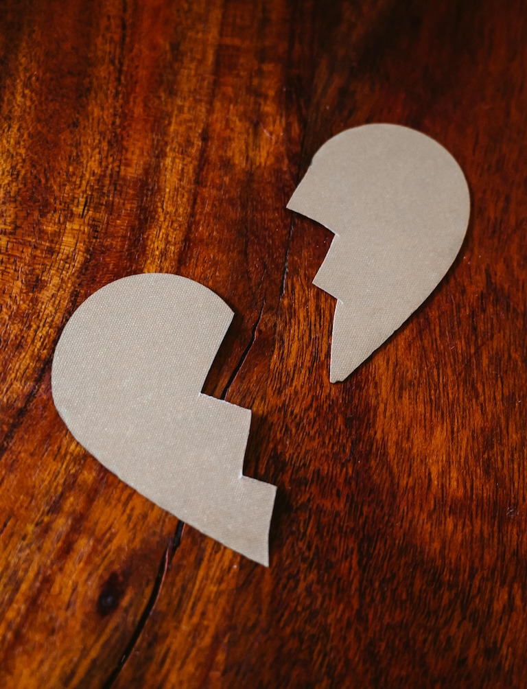 broken heart representing divorce