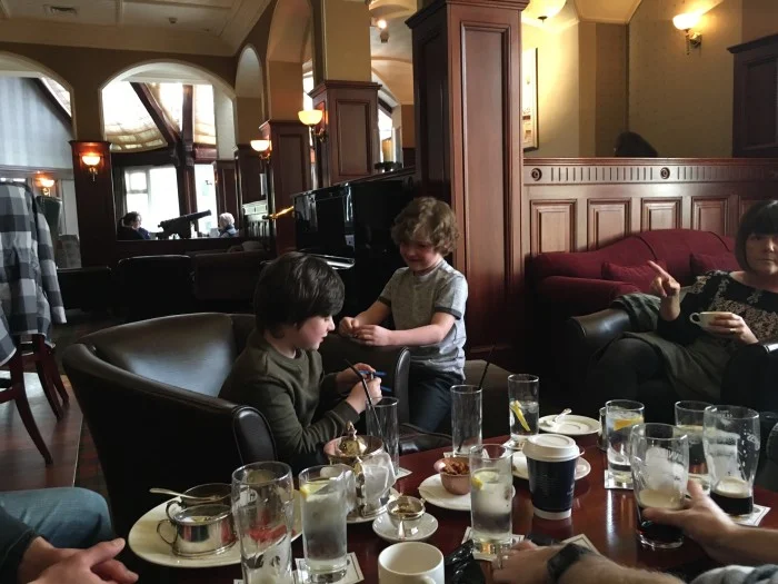  Meet the two cutest kids East of the Atlantic. 