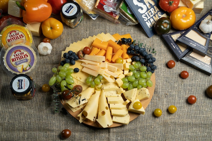 aesthetic cheese platter
