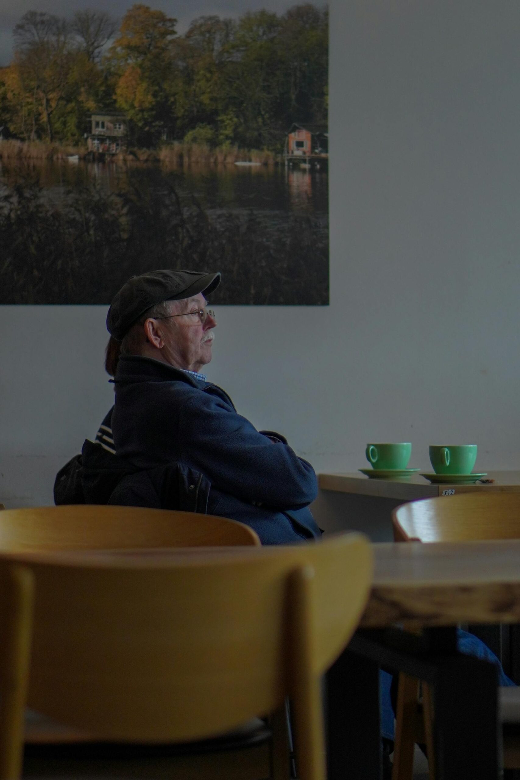 customers sitting at a coffee shop waiting