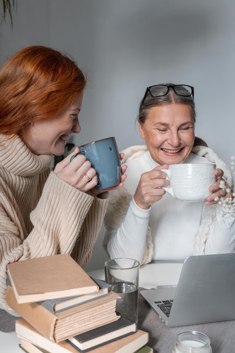 two moms drinking coffee