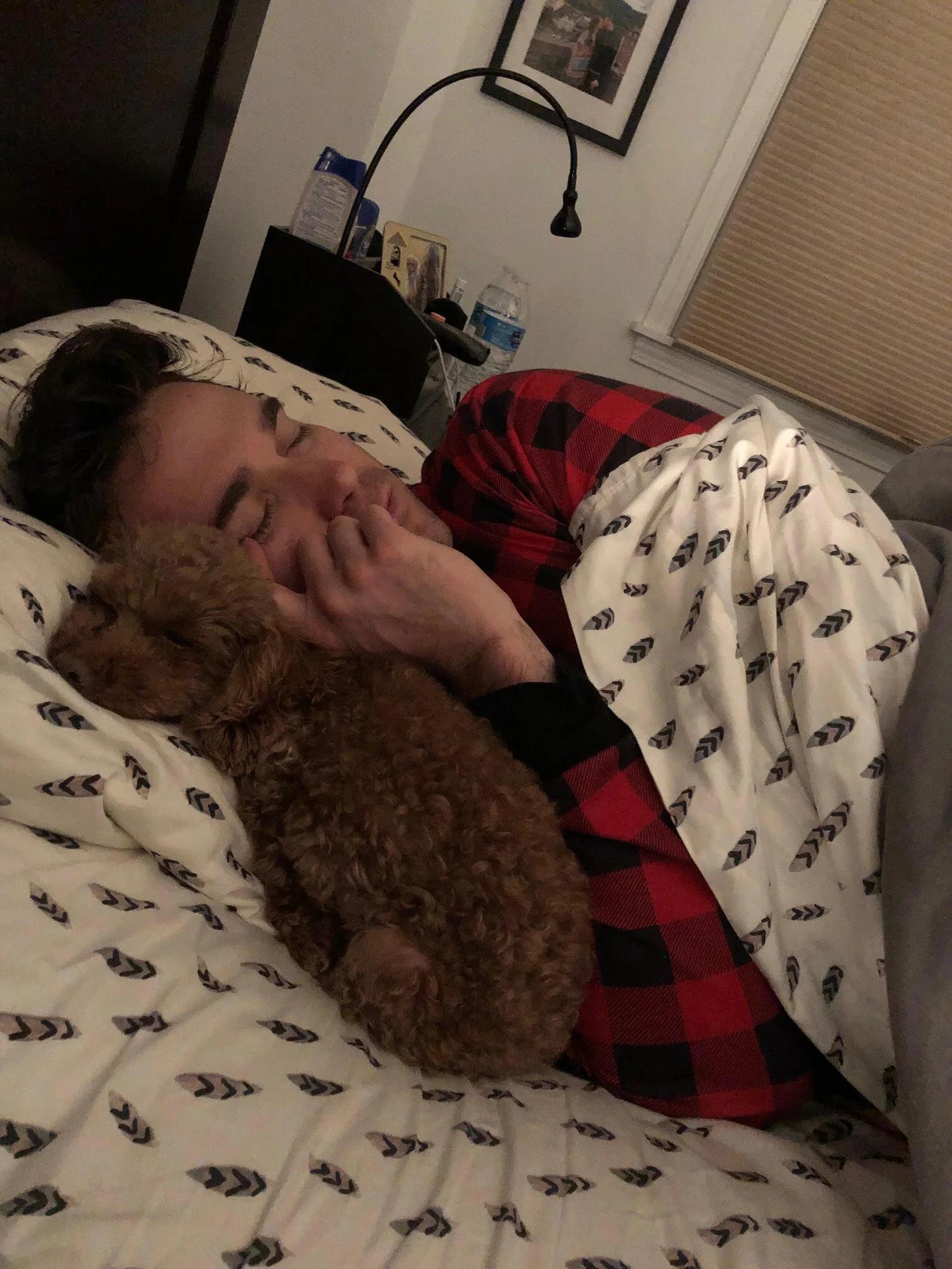  Noma being extra needy with Daddy while I was nursing. 